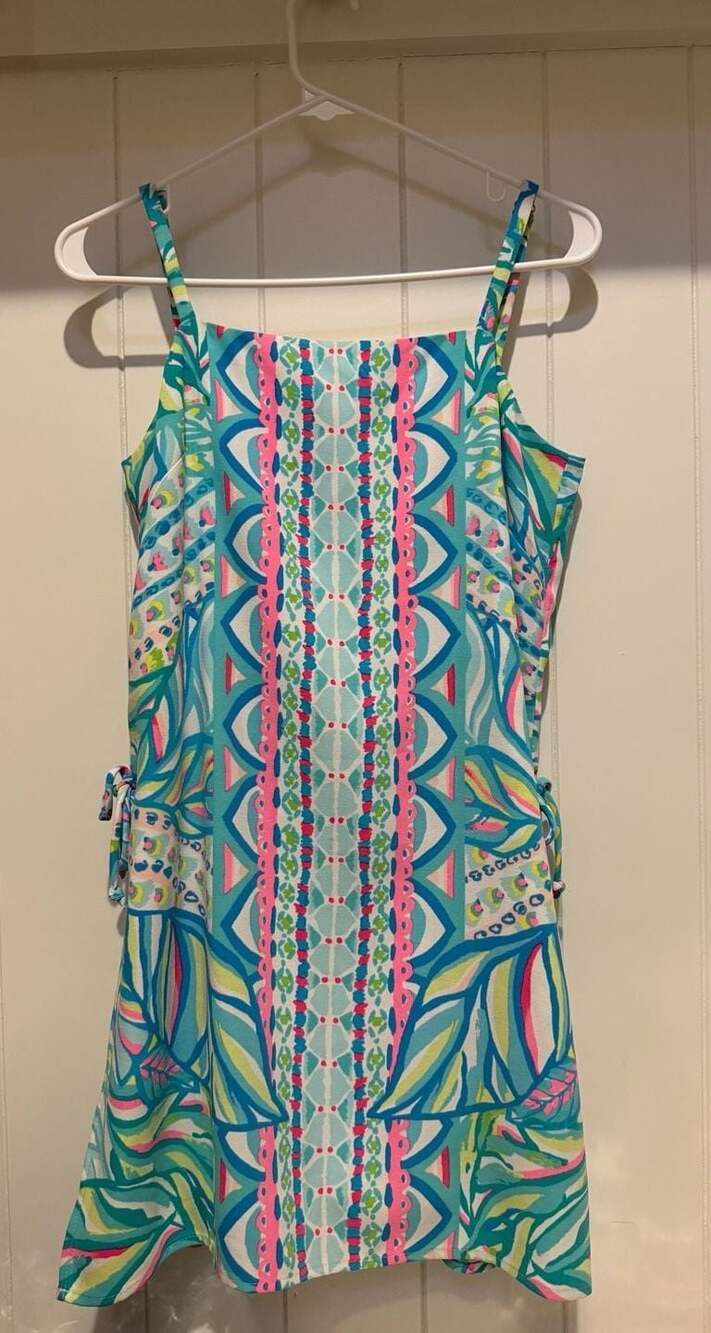 Lilly Pulitzer Sahar Sleeveless Romper in Multicolor Tropical Leaf Print size 4